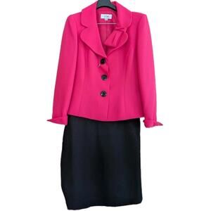 Le Suit Women’s Skirt Suit Set Size 8 – Pink Blazer w/ Bow Collar & Black Skirt